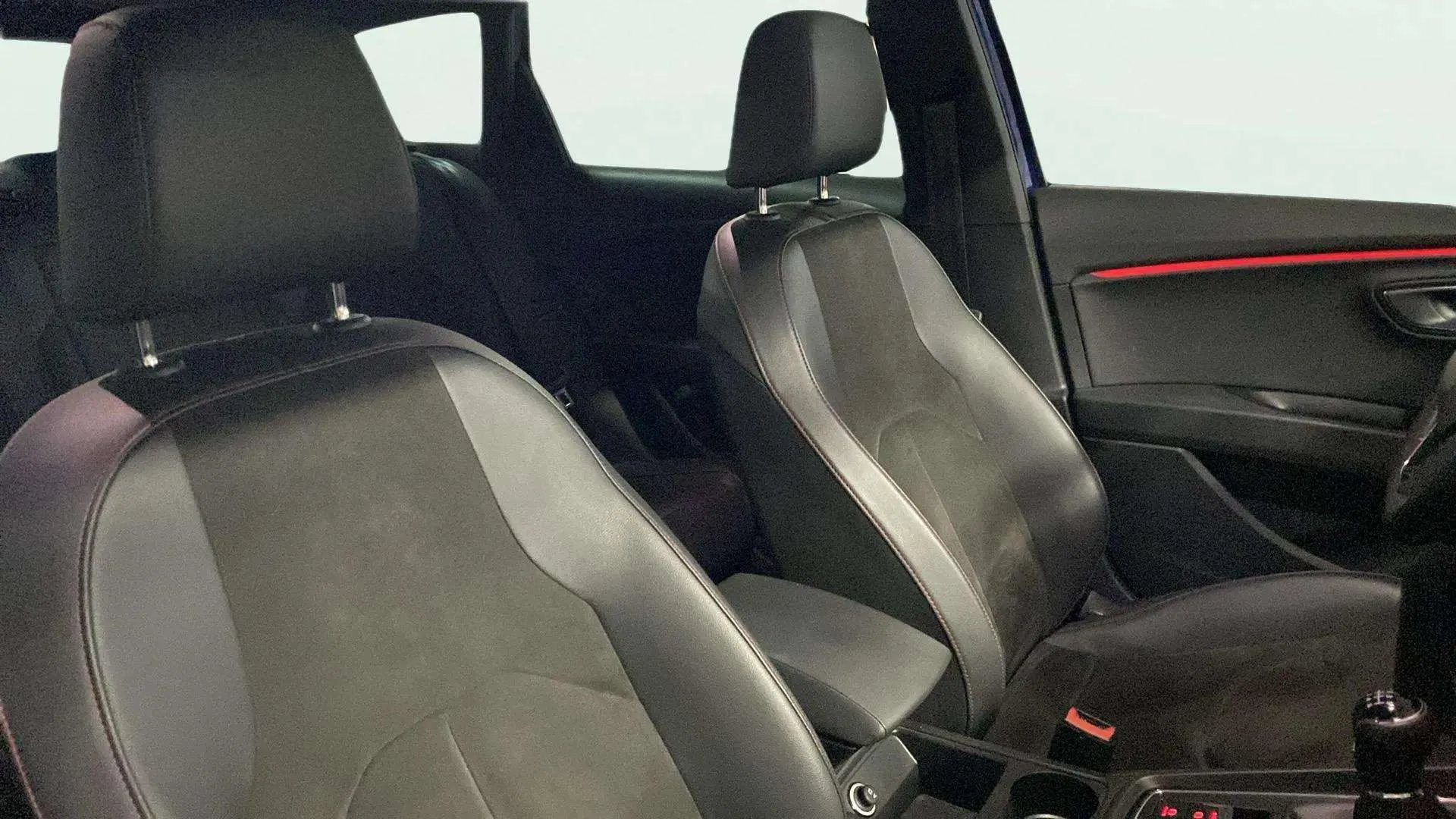 SEAT León ST 1.5 Ecotsi FR - foto 22