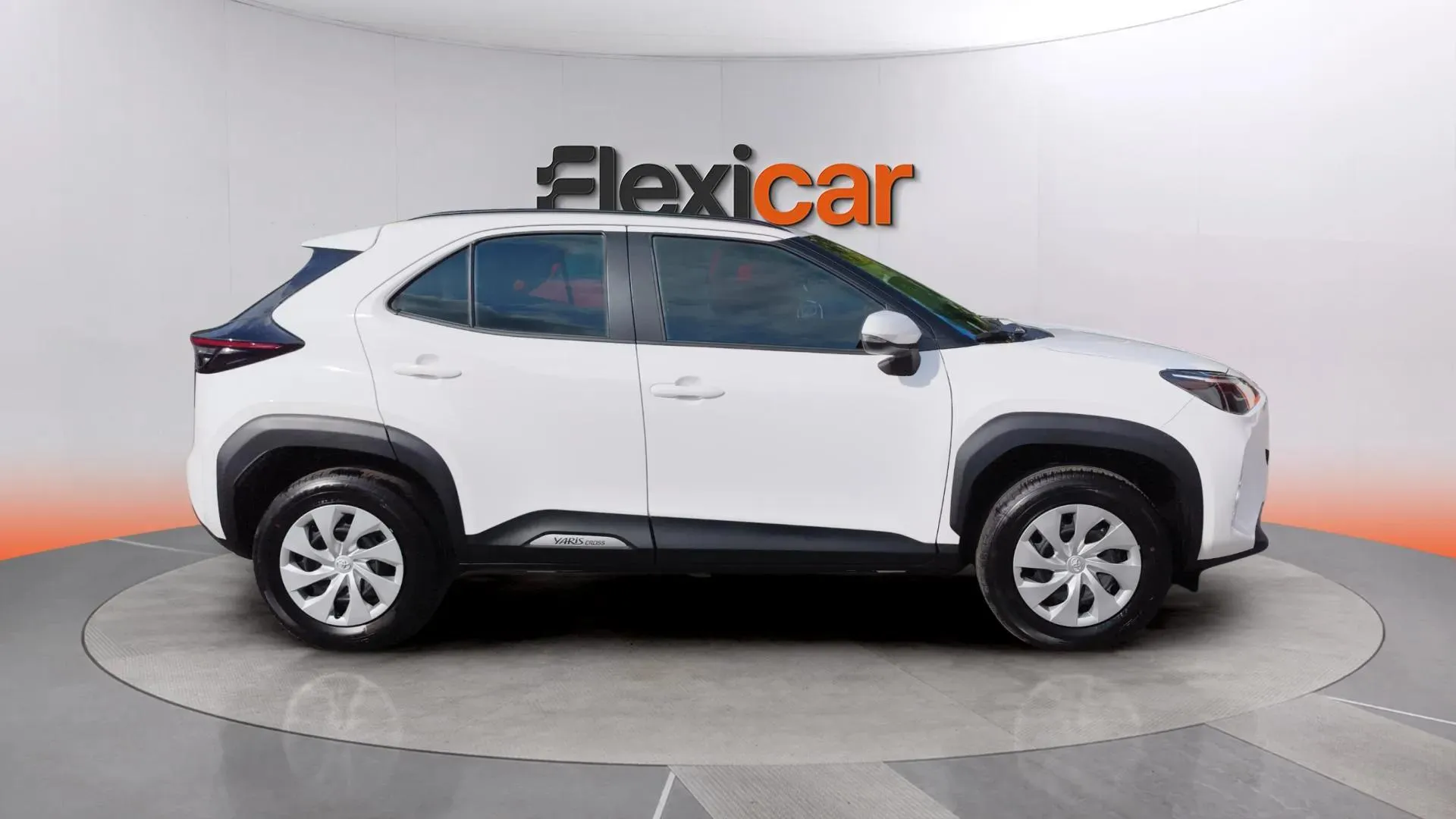 Toyota Yaris Cross 1.5 130H Active - foto 10