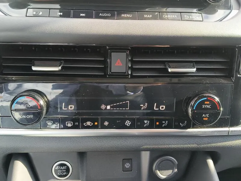 Nissan Qashqai DIG-T mHEV Xtronic N-GO - foto 34