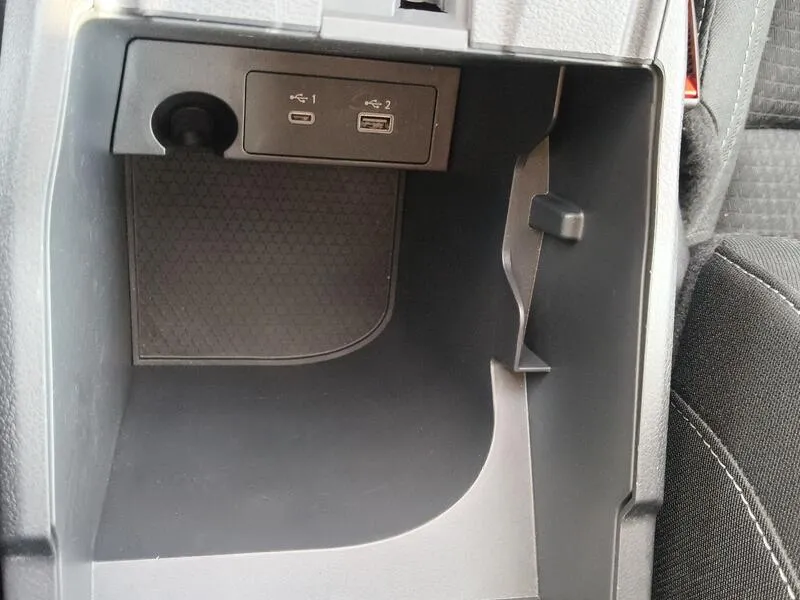 Nissan Qashqai DIG-T mHEV Xtronic N-GO - foto 37