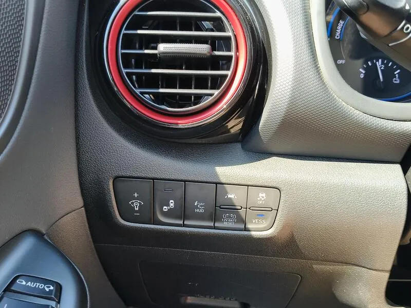 Hyundai Kona 1.6 GDI HEV Tecno Red - foto 30