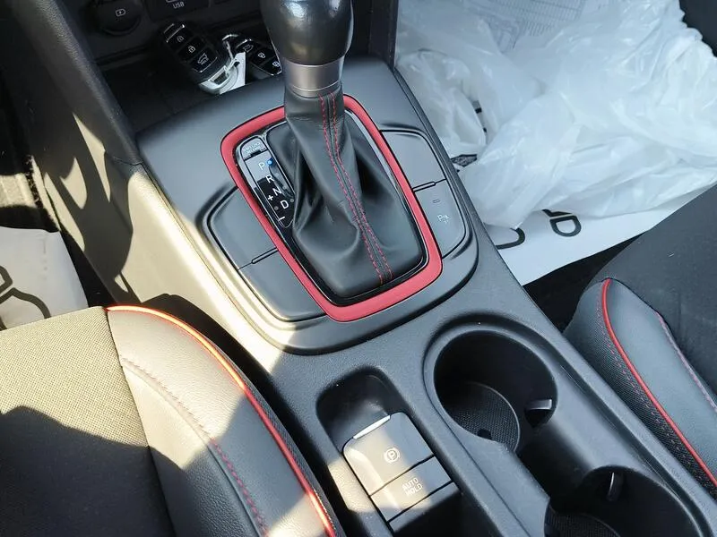 Hyundai Kona 1.6 GDI HEV Tecno Red - foto 13