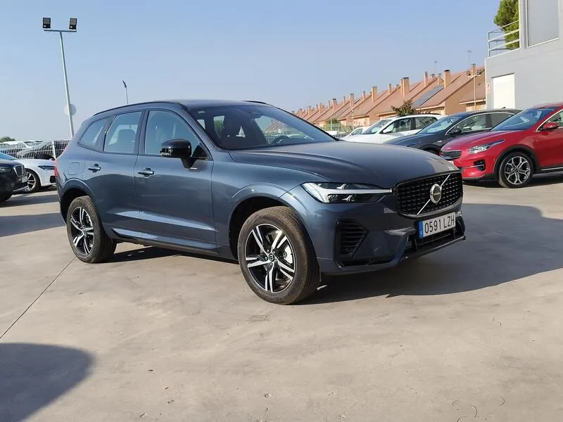 Volvo XC60 2.0 T6 AWD Recharge R-Design - foto 8