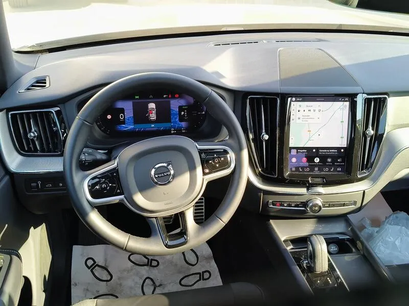 Volvo XC60 2.0 T6 AWD Recharge R-Design - foto 10
