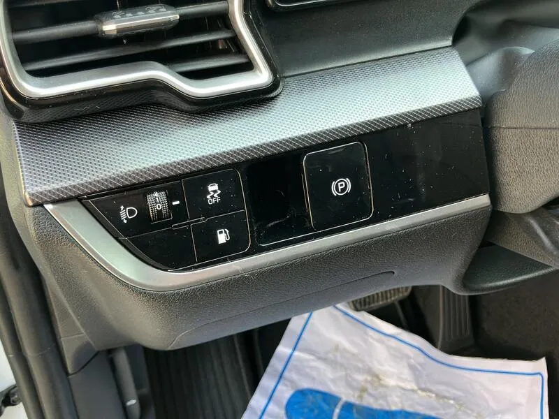 Kia Sportage 1.6 T-GDi GT-Line Plug-in Hybrid - foto 36