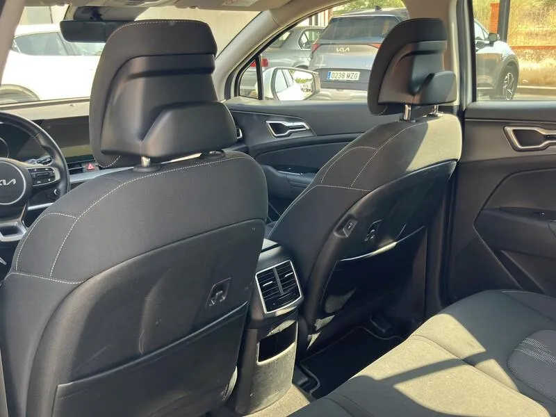 Kia Sportage 1.6 T-GDi GT-Line Plug-in Hybrid - foto 33