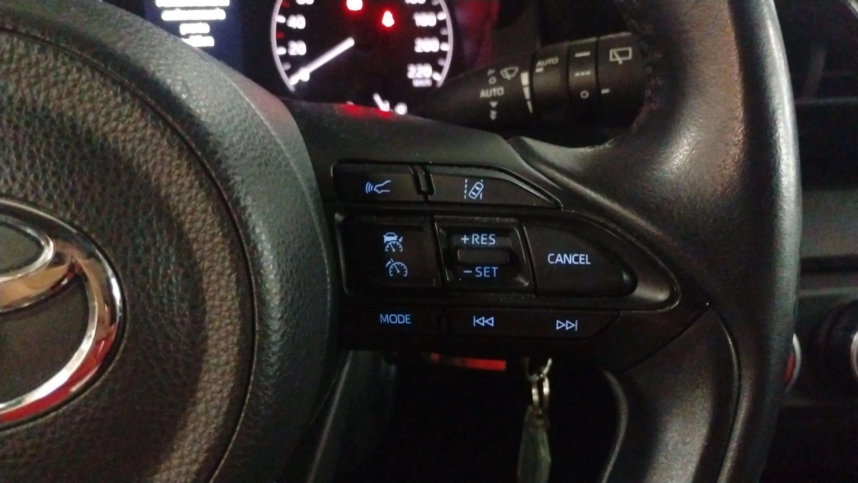 Toyota Yaris 1.5 125 S-Edition - foto 21