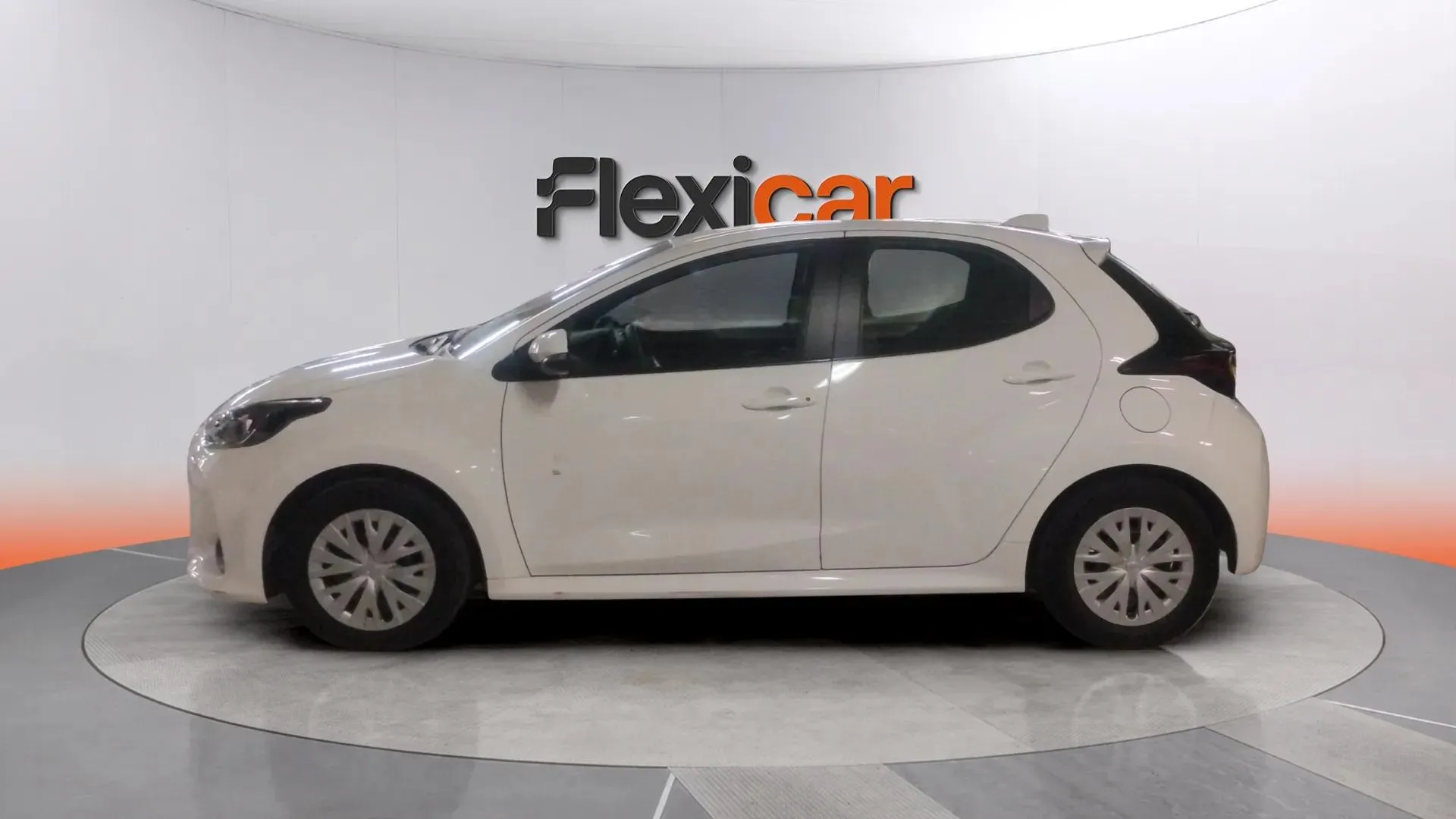 Toyota Yaris 1.0 70 Business - foto 5