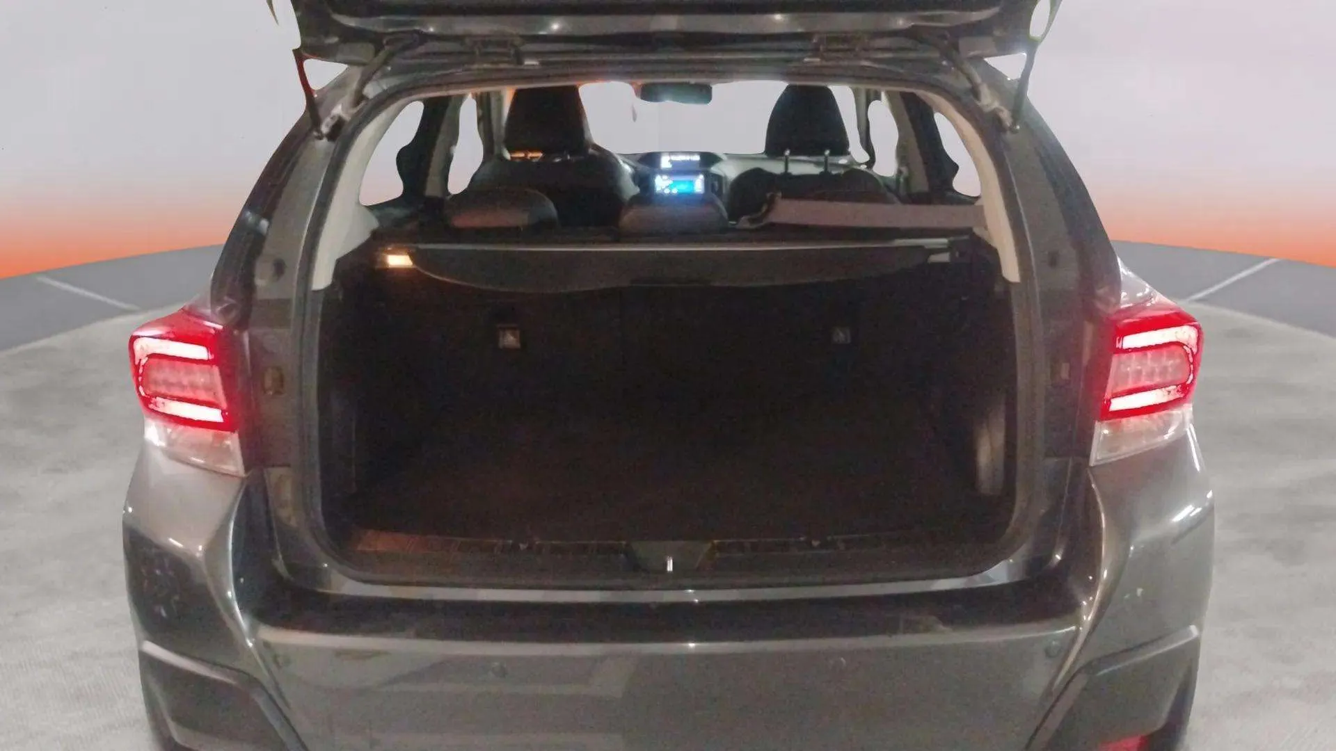 Subaru XV 2.0i Hybrid CVT Executive Plus - foto 24