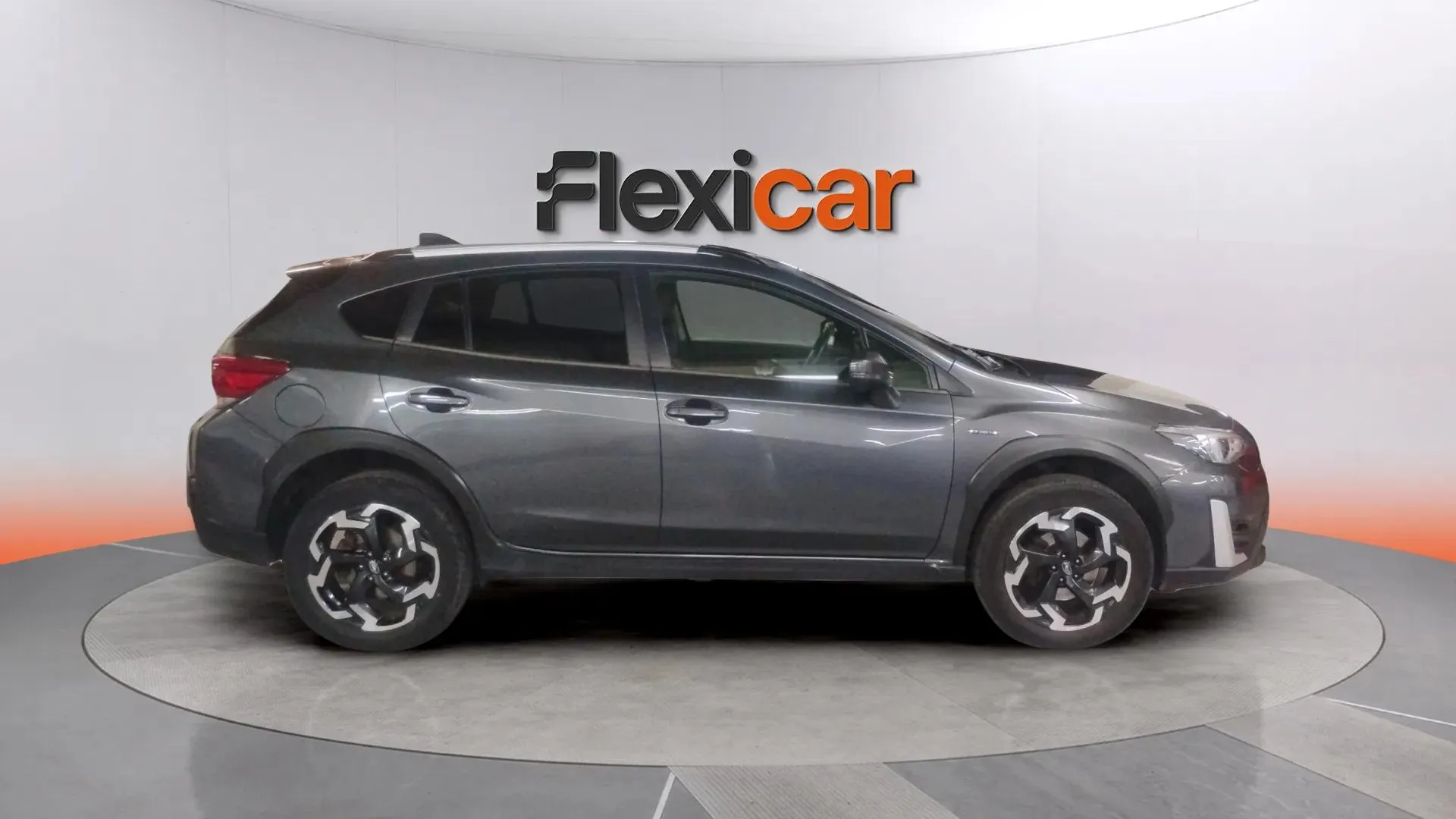 Subaru XV 2.0i Hybrid CVT Executive Plus - foto 3