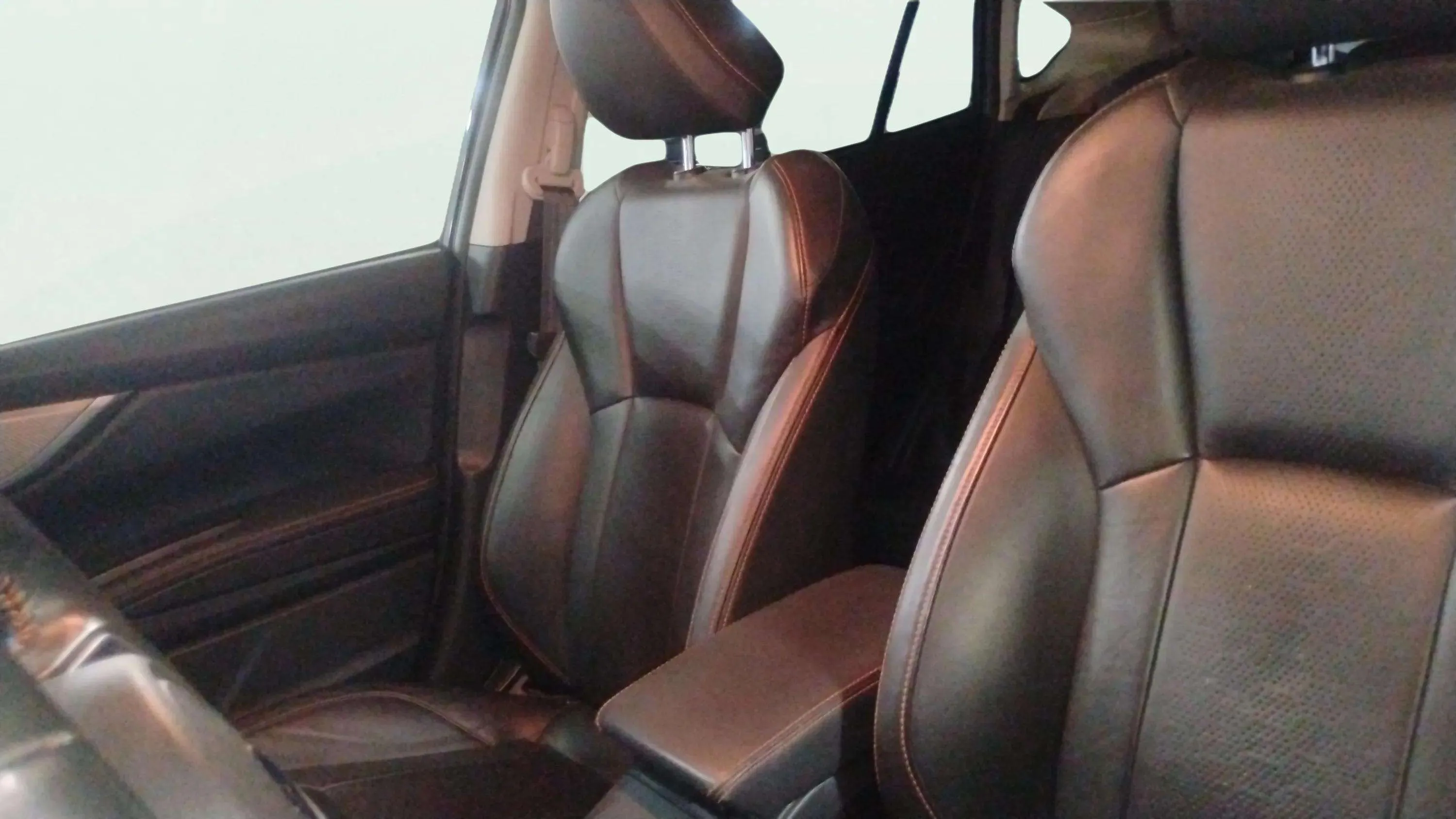 Subaru XV 2.0i Hybrid CVT Executive Plus - foto 8