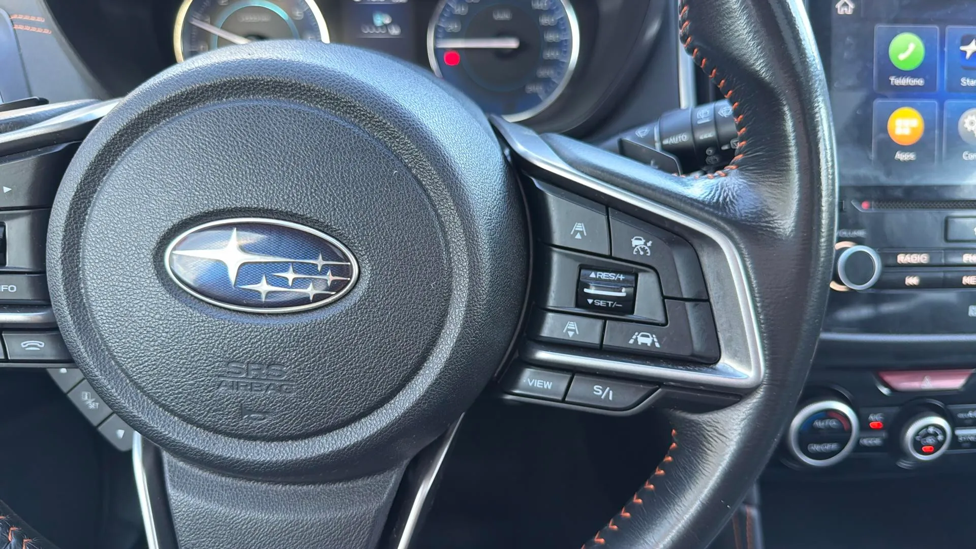 Subaru XV 2.0i Hybrid CVT Executive Plus - foto 13
