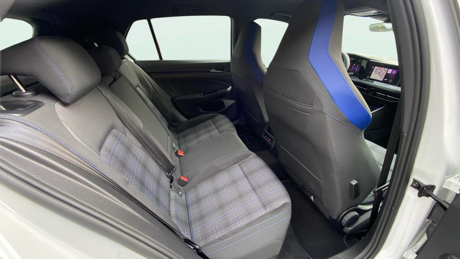 Volkswagen Golf GTE 1.4 TSI DSG - foto 26