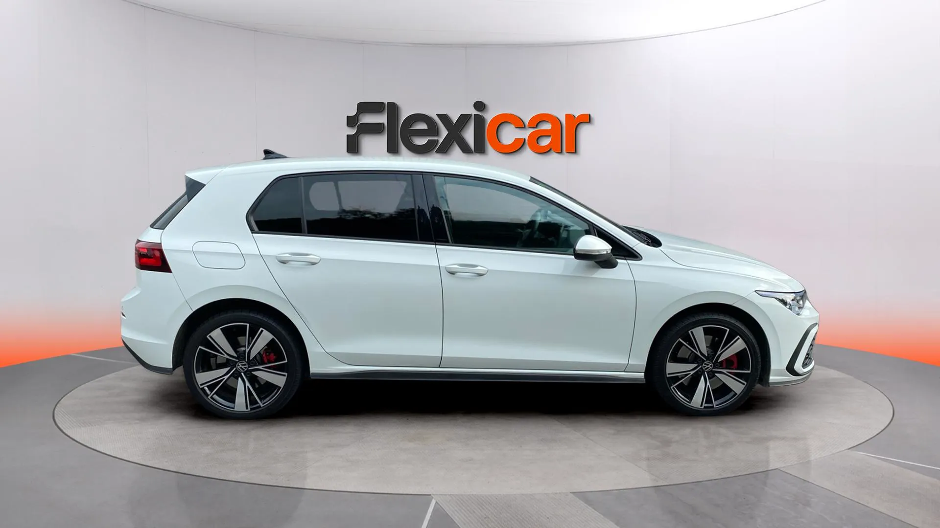 Volkswagen Golf GTE 1.4 TSI DSG - foto 2