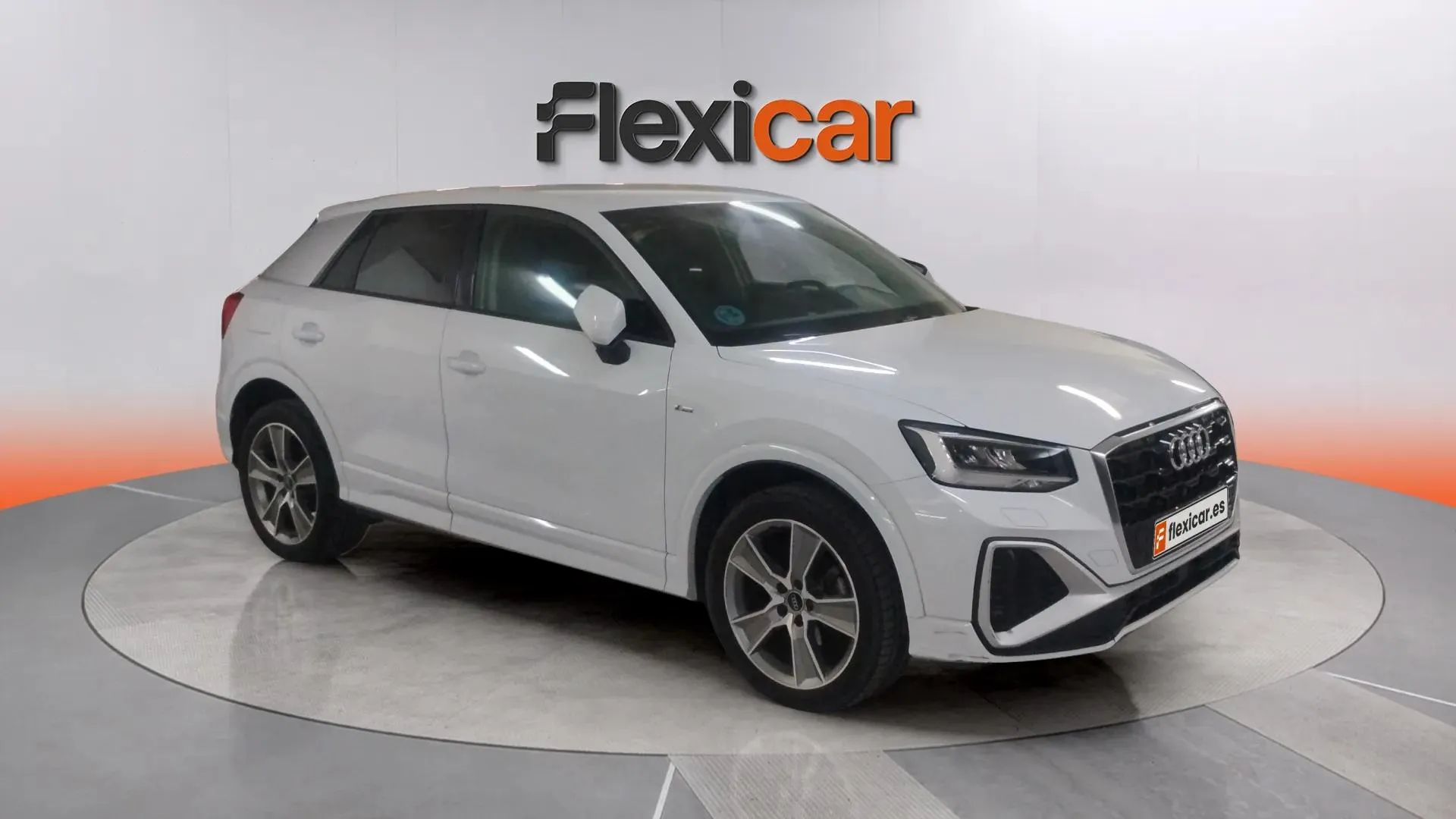 Audi Q2 S line 30 TDI