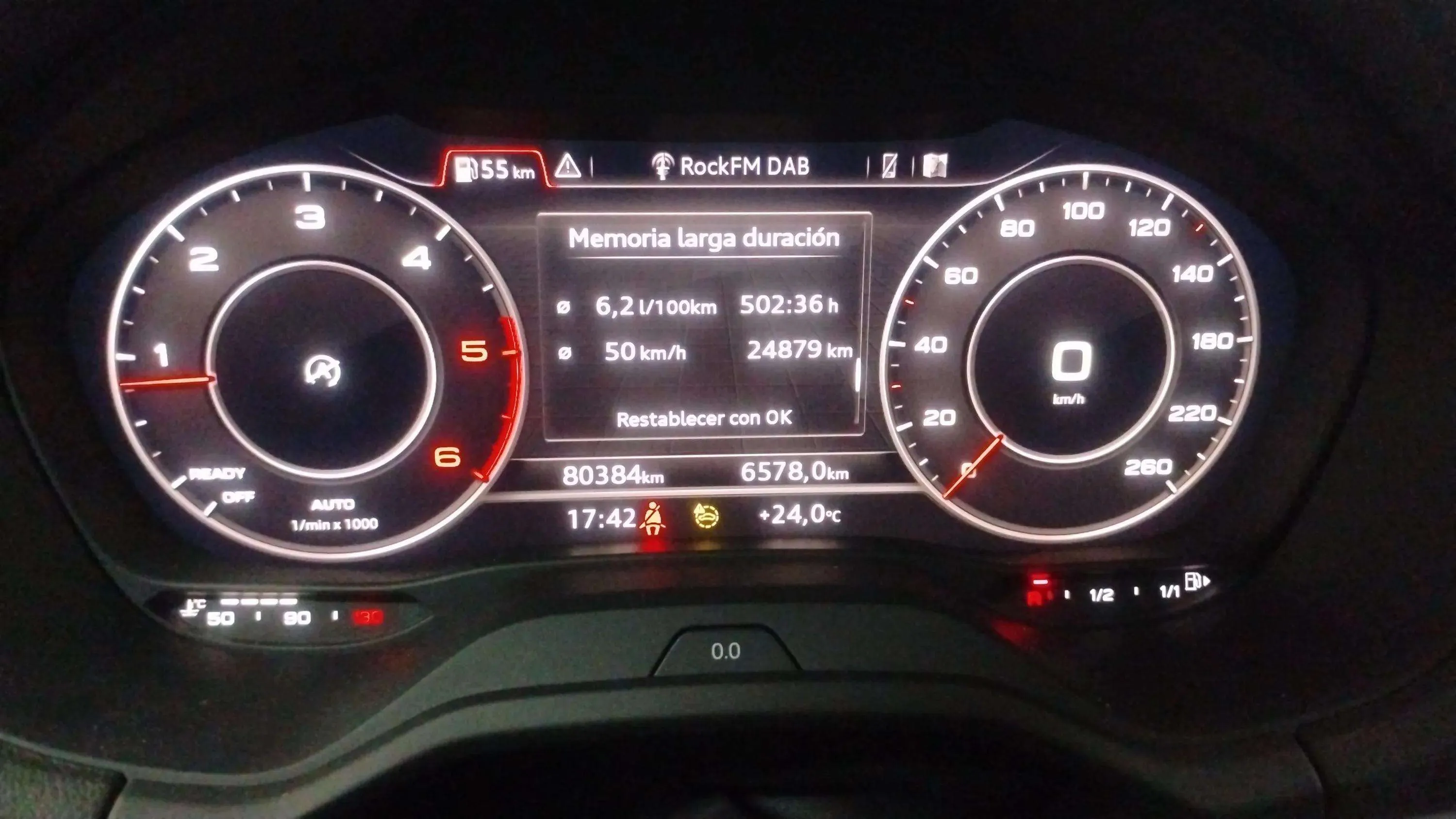 Audi Q2 S line 30 TDI - foto 21