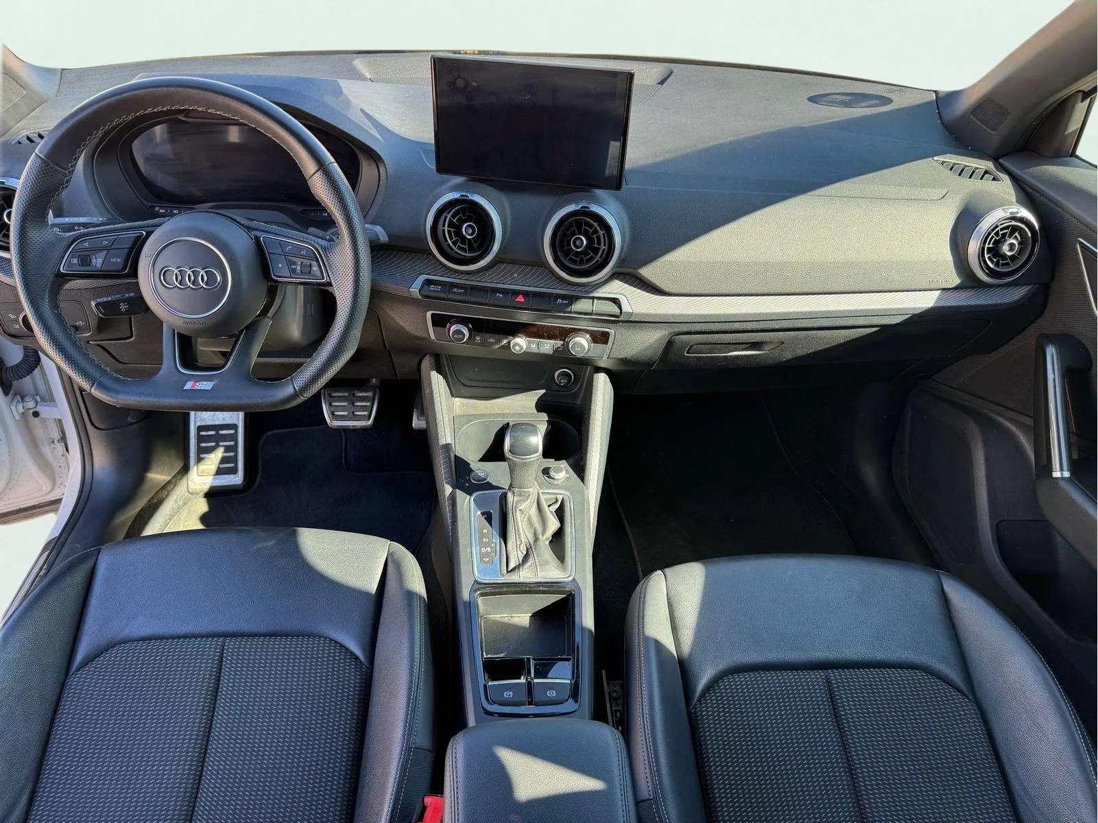 Audi Q2 S line 35 TDI S tronic - foto 12