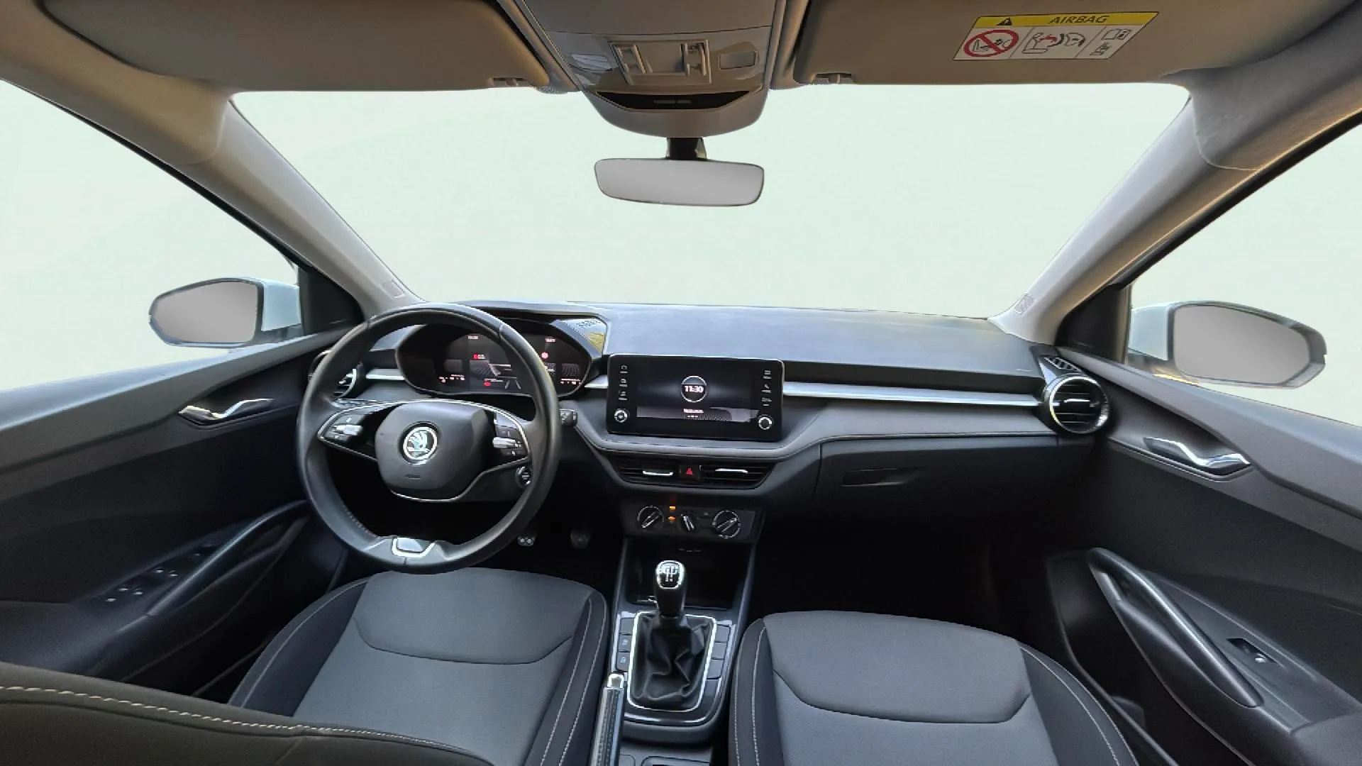 Škoda Fabia 1.0 TSI Selection - foto 15