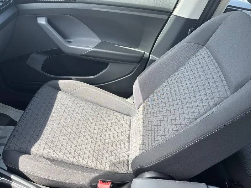 Volkswagen T-Cross Advance 1.0 TSI DSG - foto 23