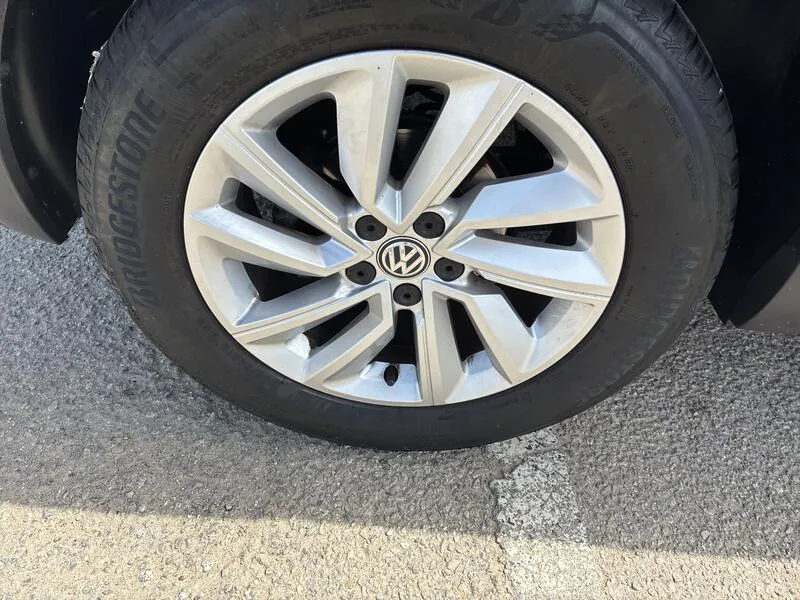 Volkswagen T-Cross Advance 1.0 TSI DSG - foto 37