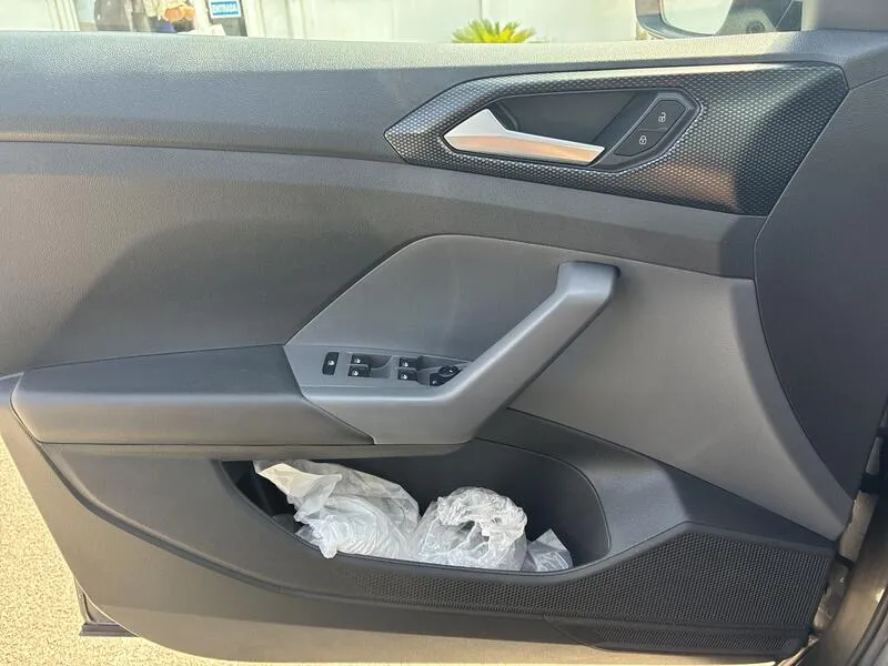 Volkswagen T-Cross Advance 1.0 TSI DSG - foto 29