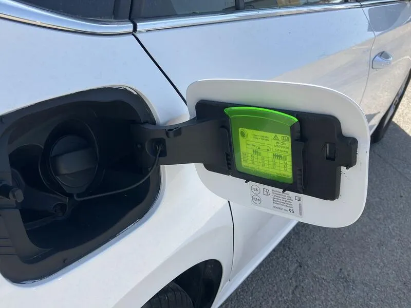 Škoda Kamiq 1.0 TSI DSG Ambition - foto 28