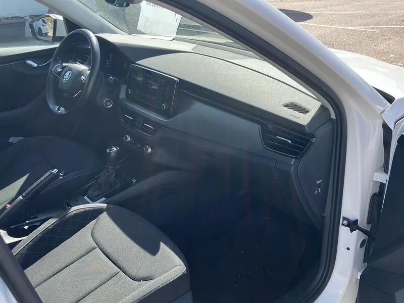 Škoda Kamiq 1.0 TSI DSG Ambition - foto 24