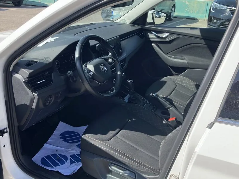 Škoda Kamiq 1.0 TSI DSG Ambition - foto 10