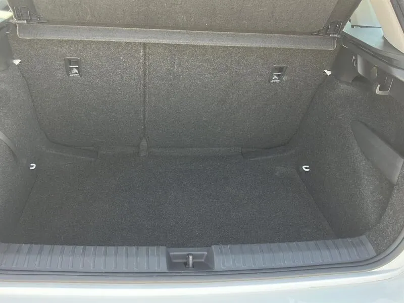 Škoda Kamiq 1.0 TSI DSG Ambition - foto 17