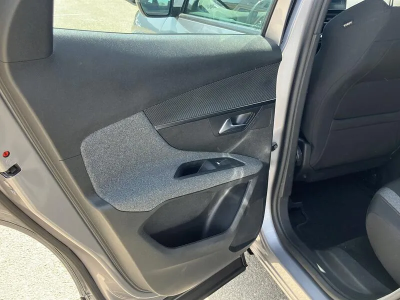 Peugeot 3008 1.5 BlueHDi Active Pack - foto 14