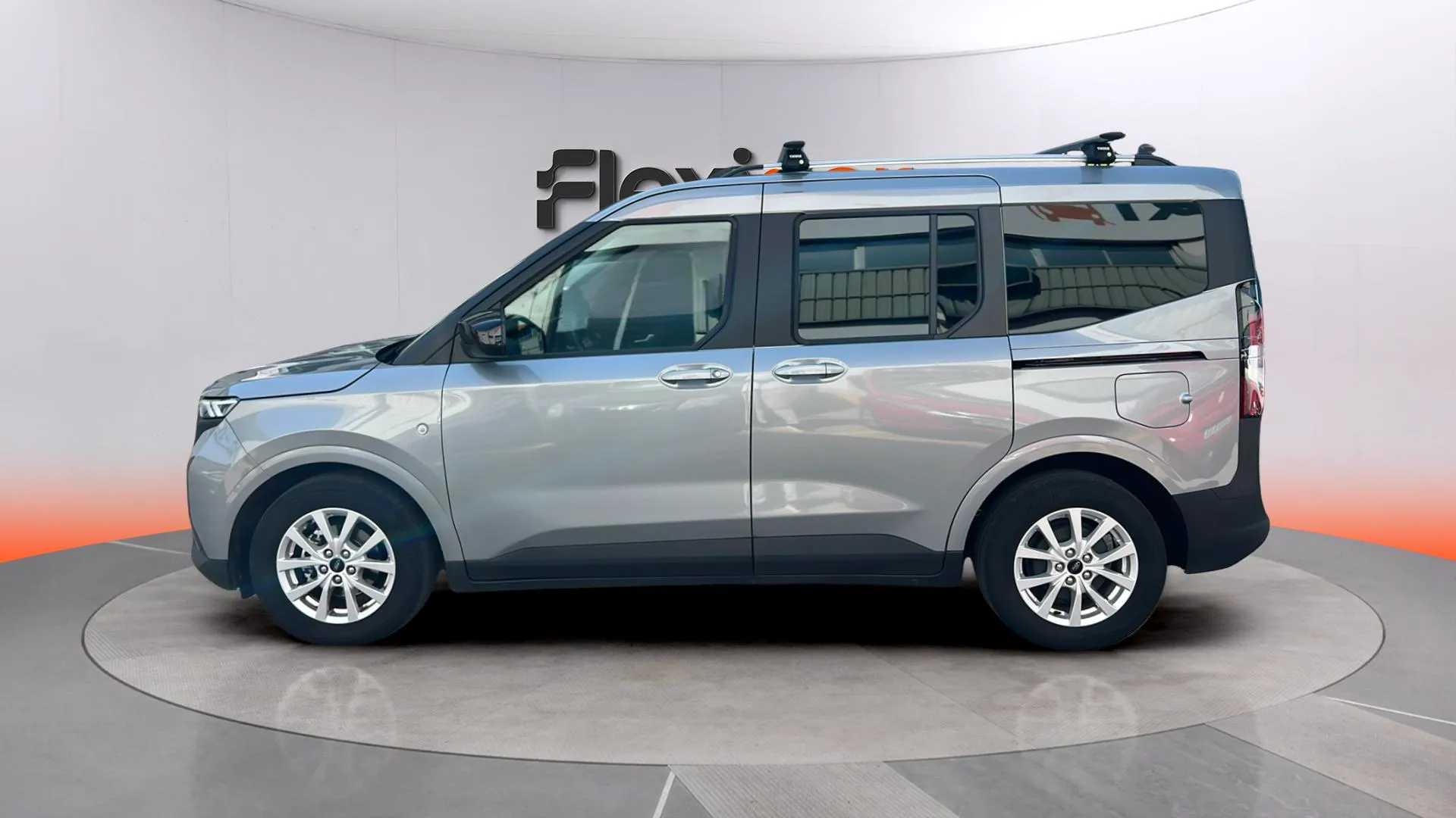 Ford Tourneo Courier 1.0 EcoBoost Active - foto 4