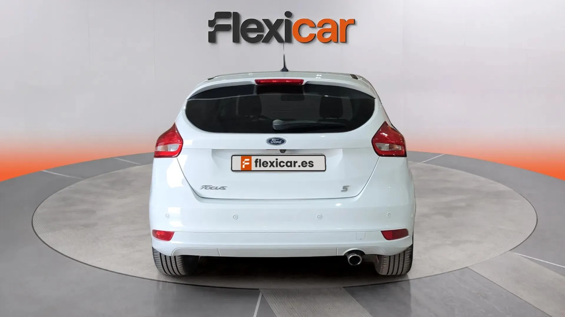 Ford Focus 1.5 EcoBoost A-S-S Titanium - foto 5