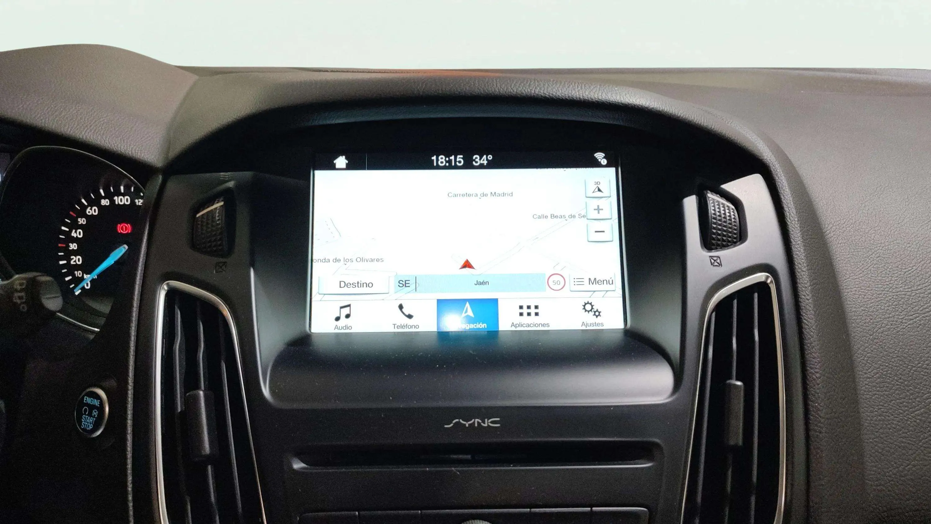 Ford Focus 1.5 EcoBoost A-S-S Titanium - foto 13