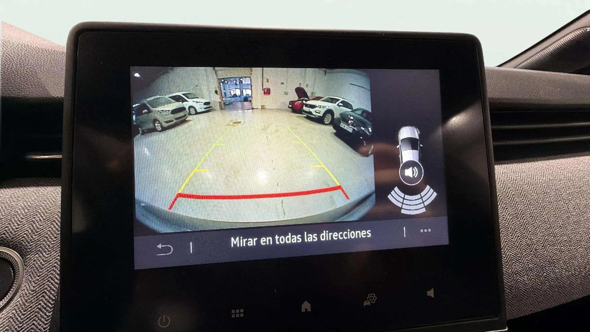 Renault Clio Techno TCe 90 - foto 13
