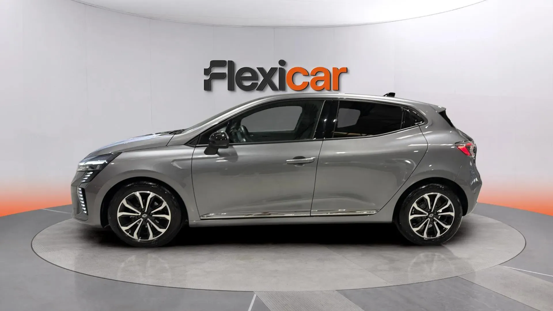 Renault Clio Techno TCe 90 - foto 4