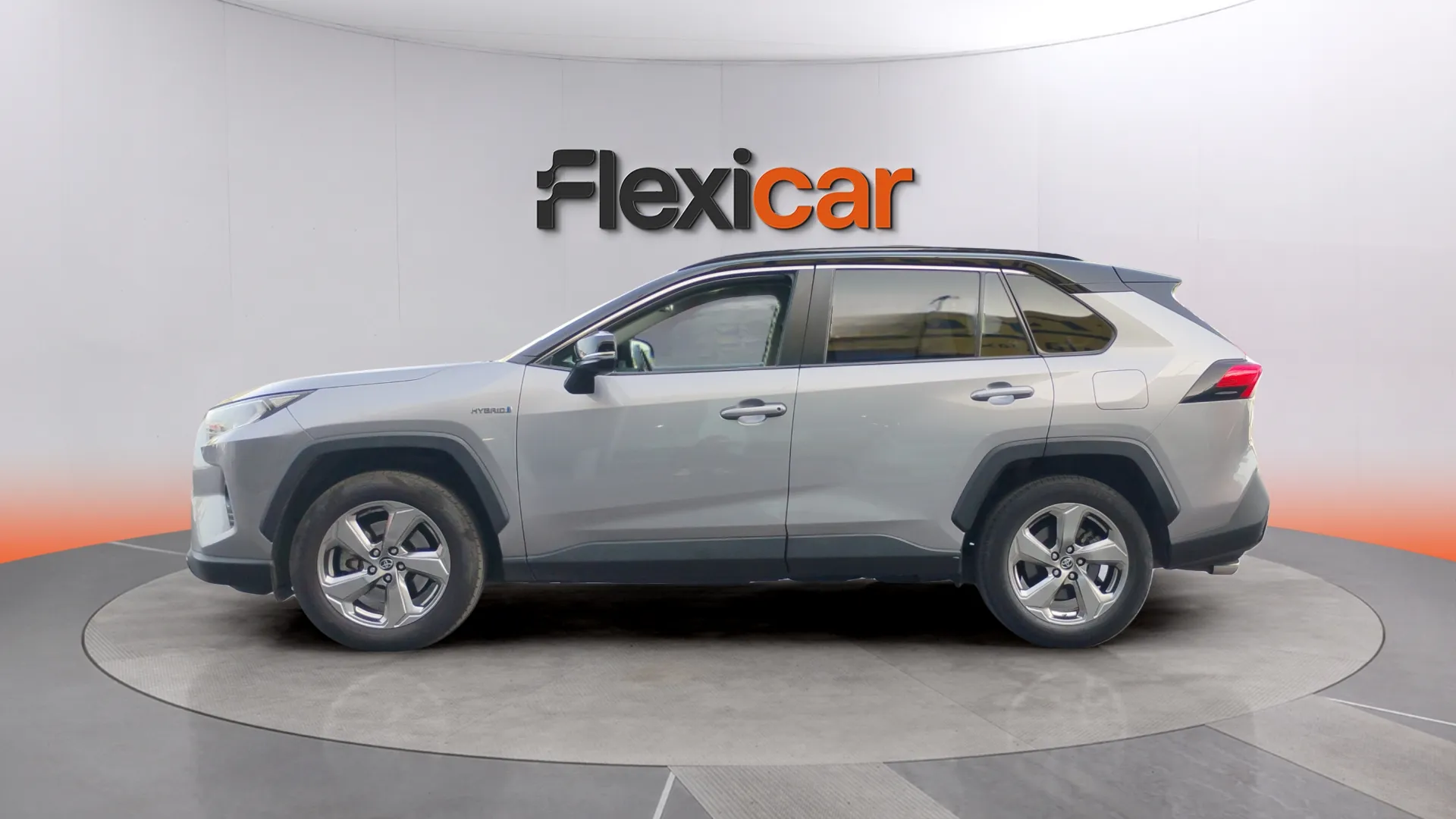 Toyota RAV4 2.5l 220H Advance - foto 3