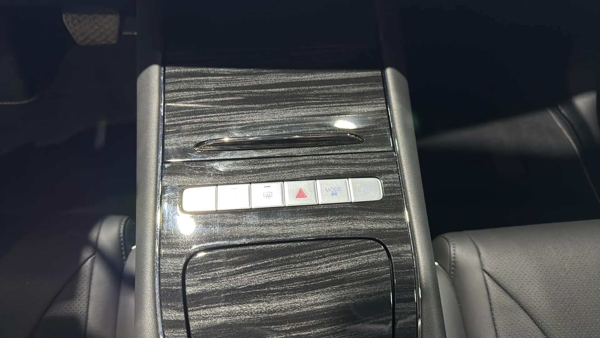 Omoda 5 HEV Premium 1.5 T-GDi - foto 24