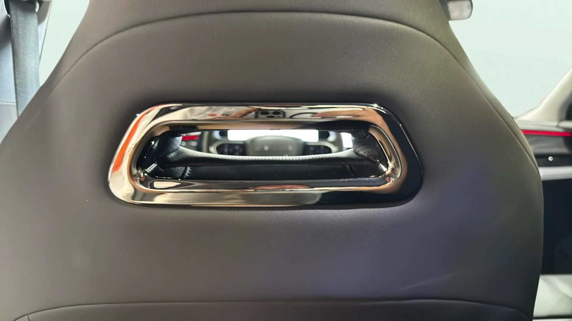 Omoda 5 HEV Premium 1.5 T-GDi - foto 27