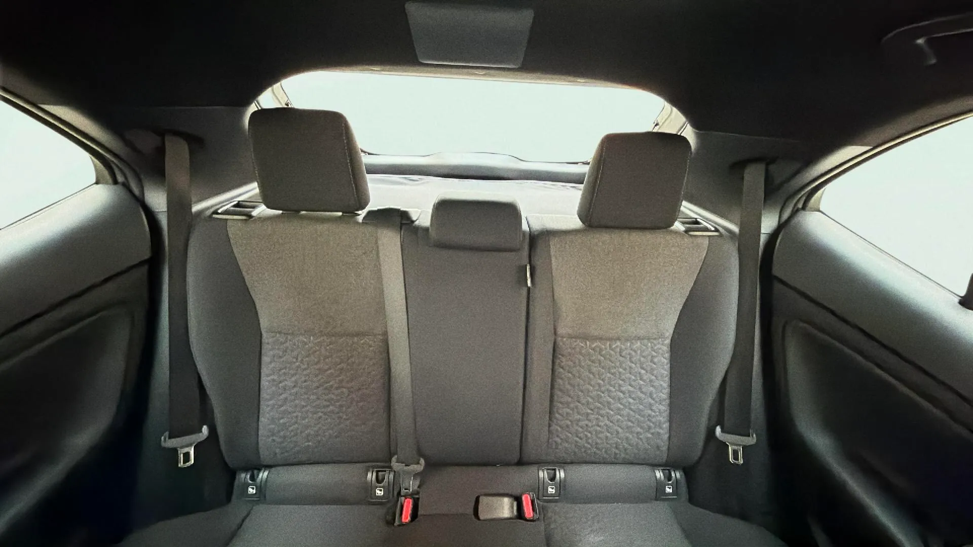 Toyota Yaris Cross 1.5 120H Active Plus - foto 12