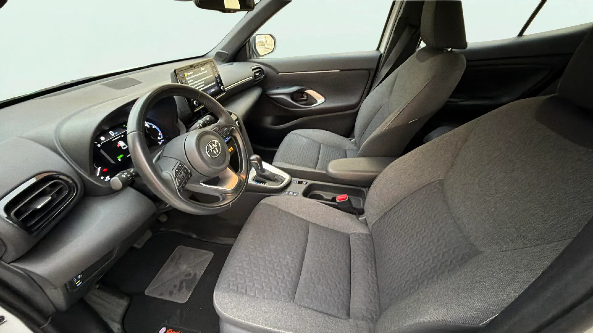 Toyota Yaris Cross 1.5 120H Active Plus - foto 10