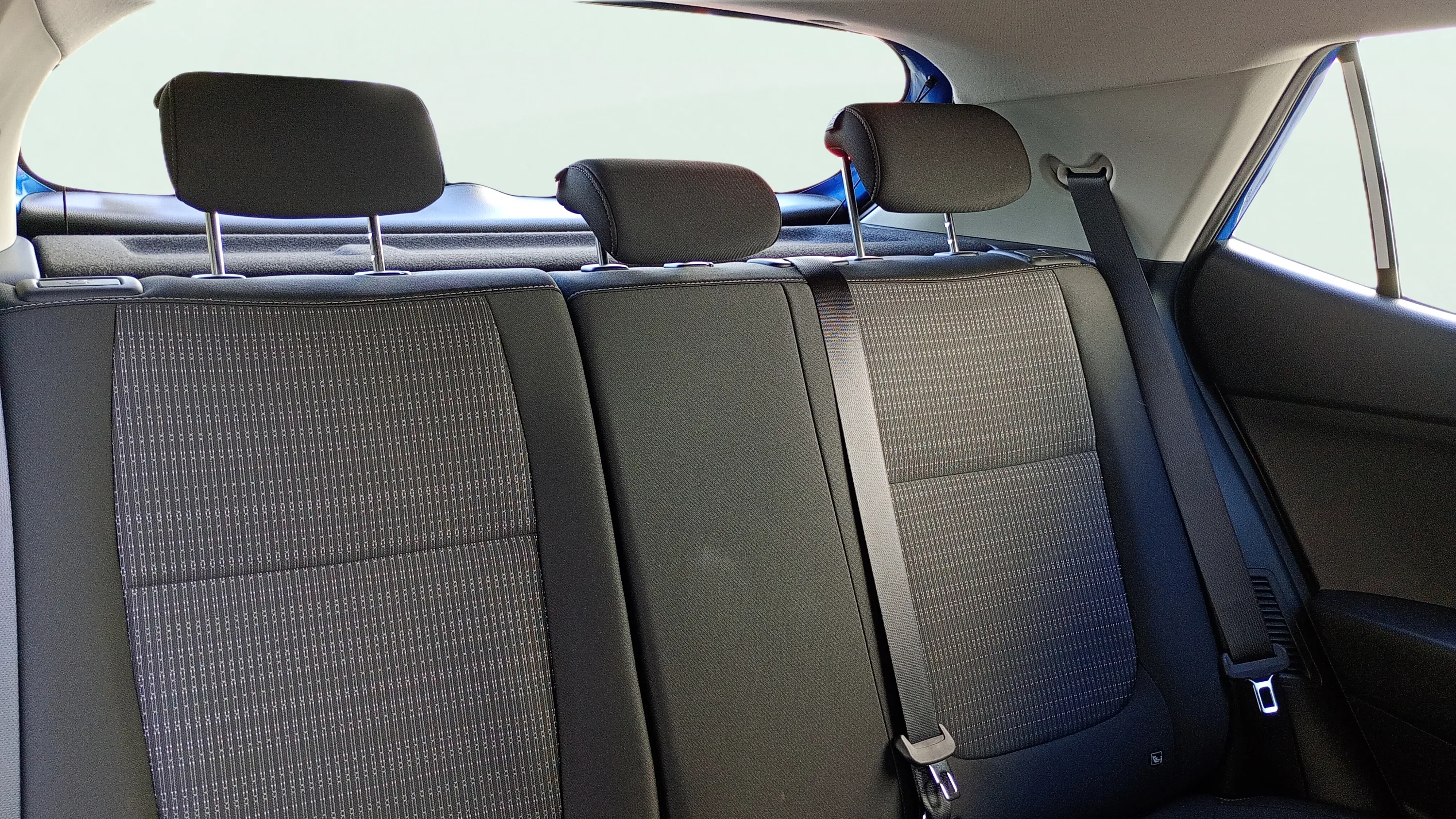 Kia Stonic 1.0 T-GDi MHEV Drive - foto 19