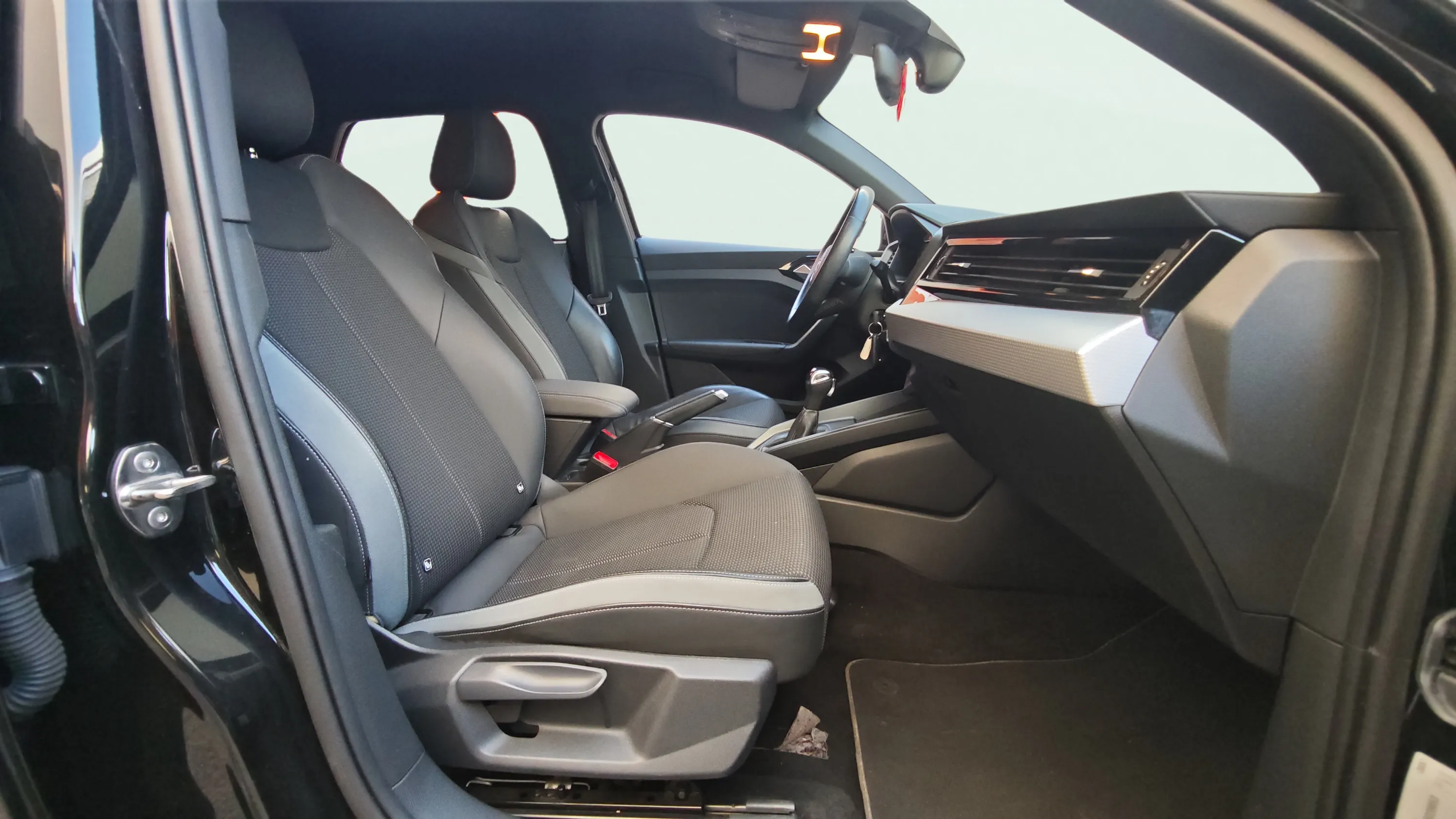 Audi A1 Sportback 25 TFSI S tronic - foto 9