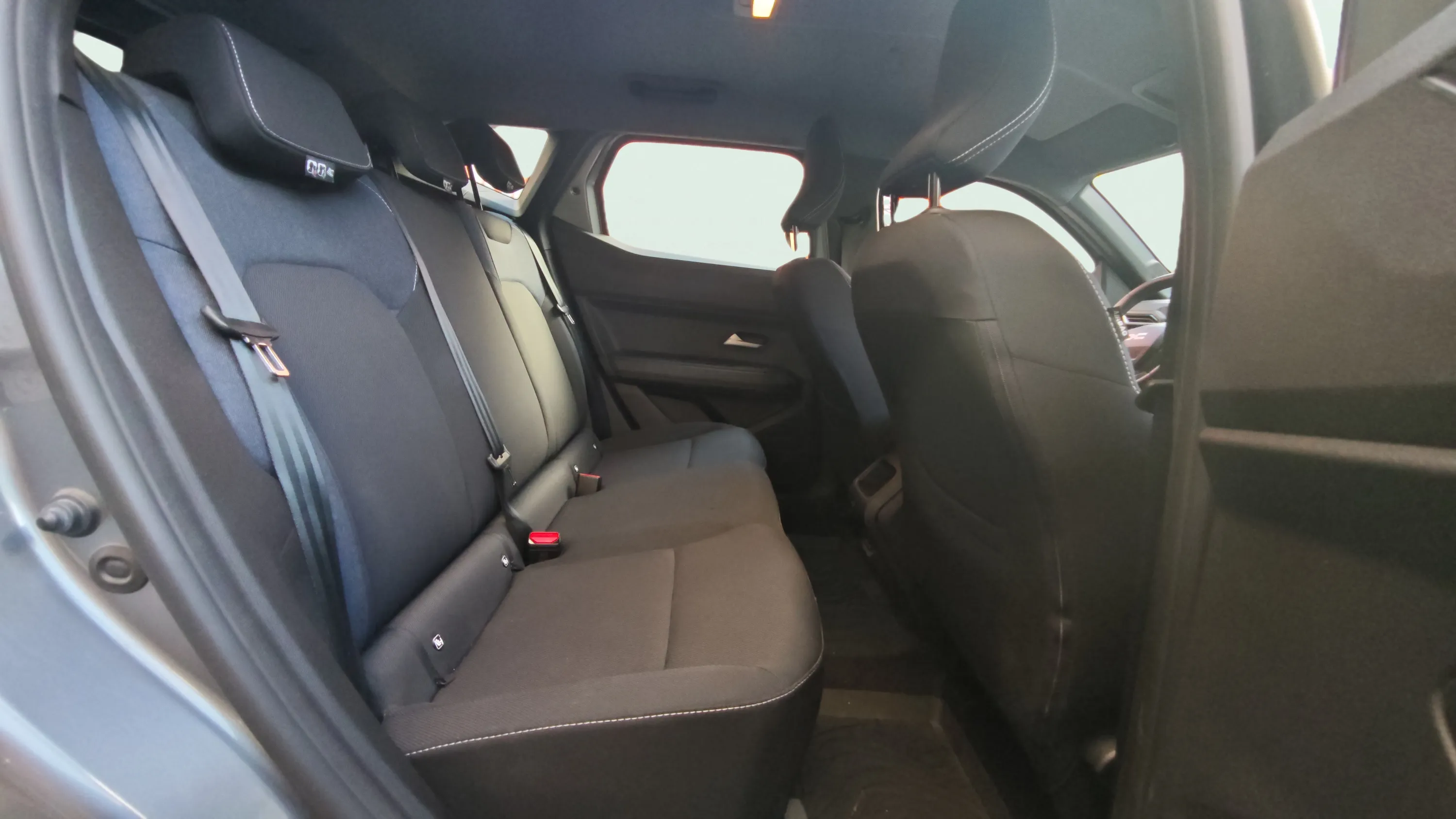 Dacia Duster Expression TCe ECO-G 4x2 - foto 10