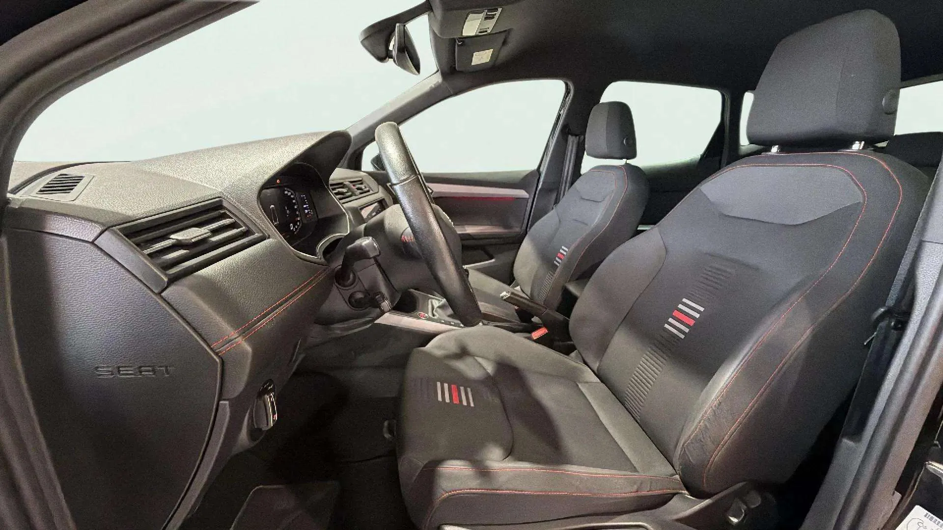 SEAT Arona 1.0 TSI FR Ecomotive - foto 14