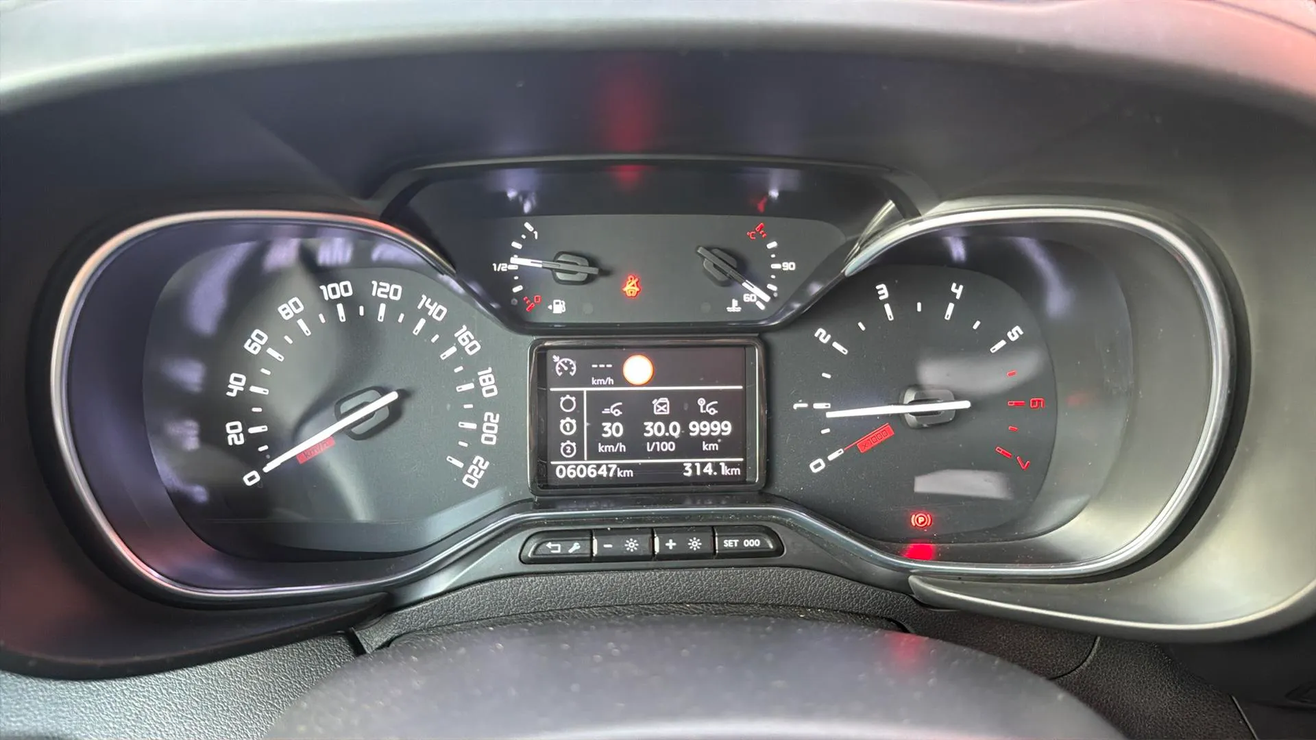Citroën Berlingo Talla M BlueHDi 100 Feel - foto 12