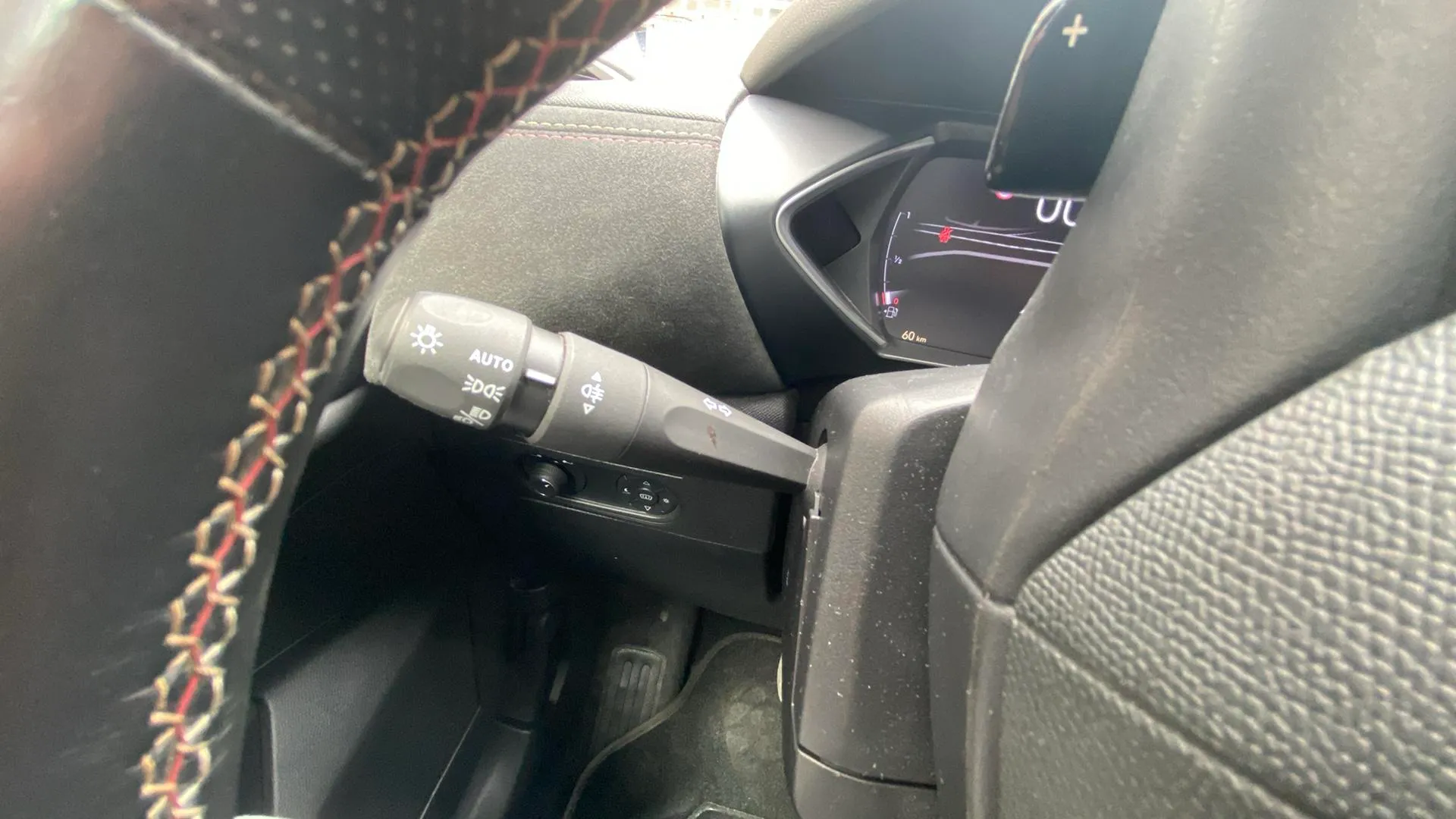 DS DS 3 Crossback PureTech 130 Bastille - foto 15