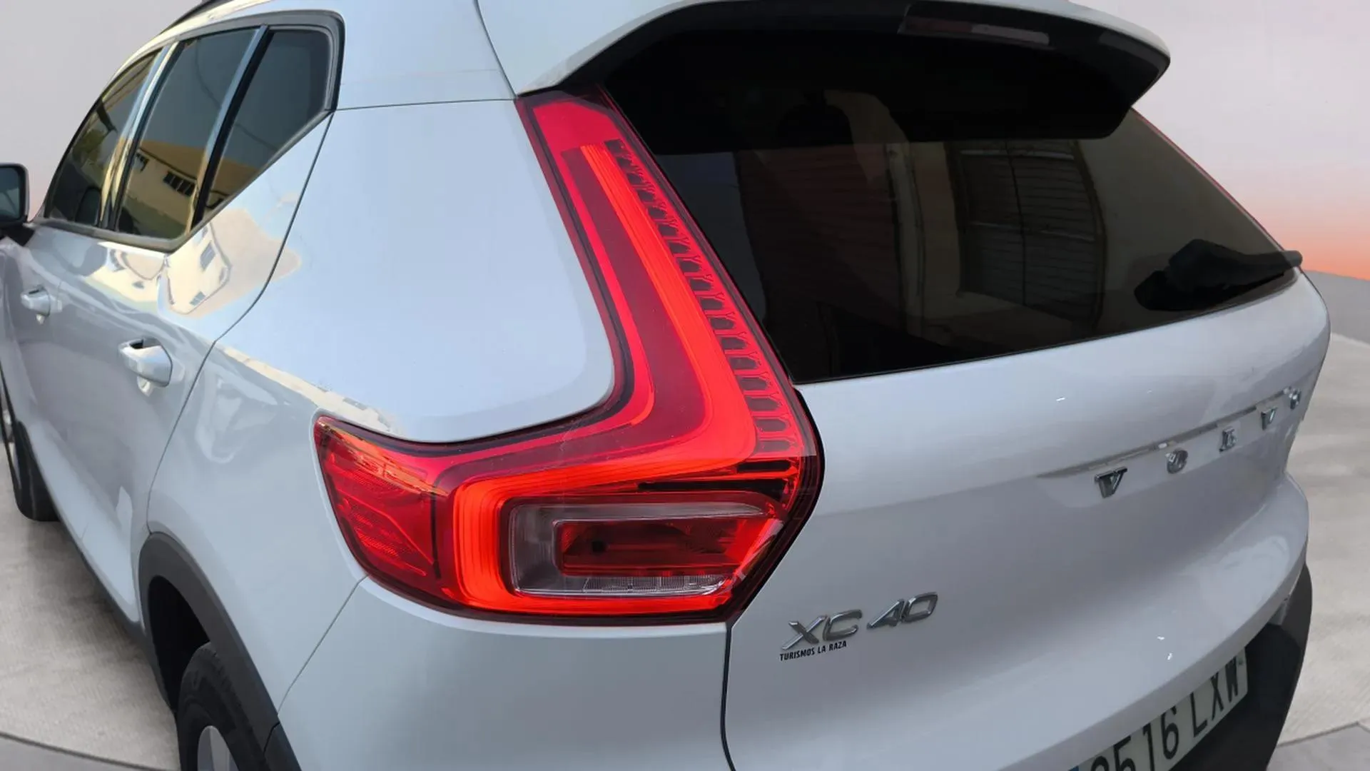 Volvo XC40 1.5 T2 Inscription - foto 12