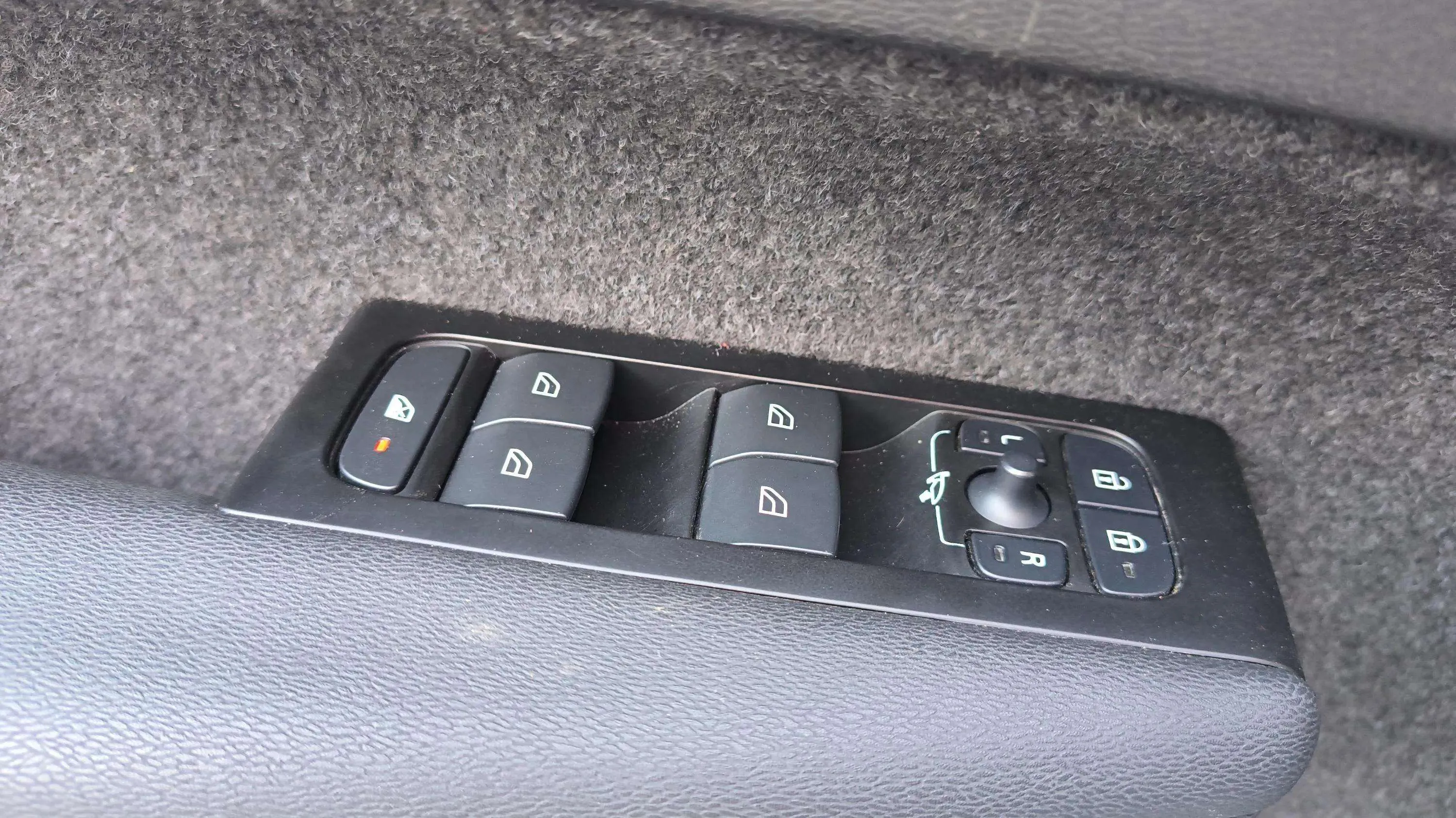 Volvo XC40 1.5 T2 Inscription - foto 19