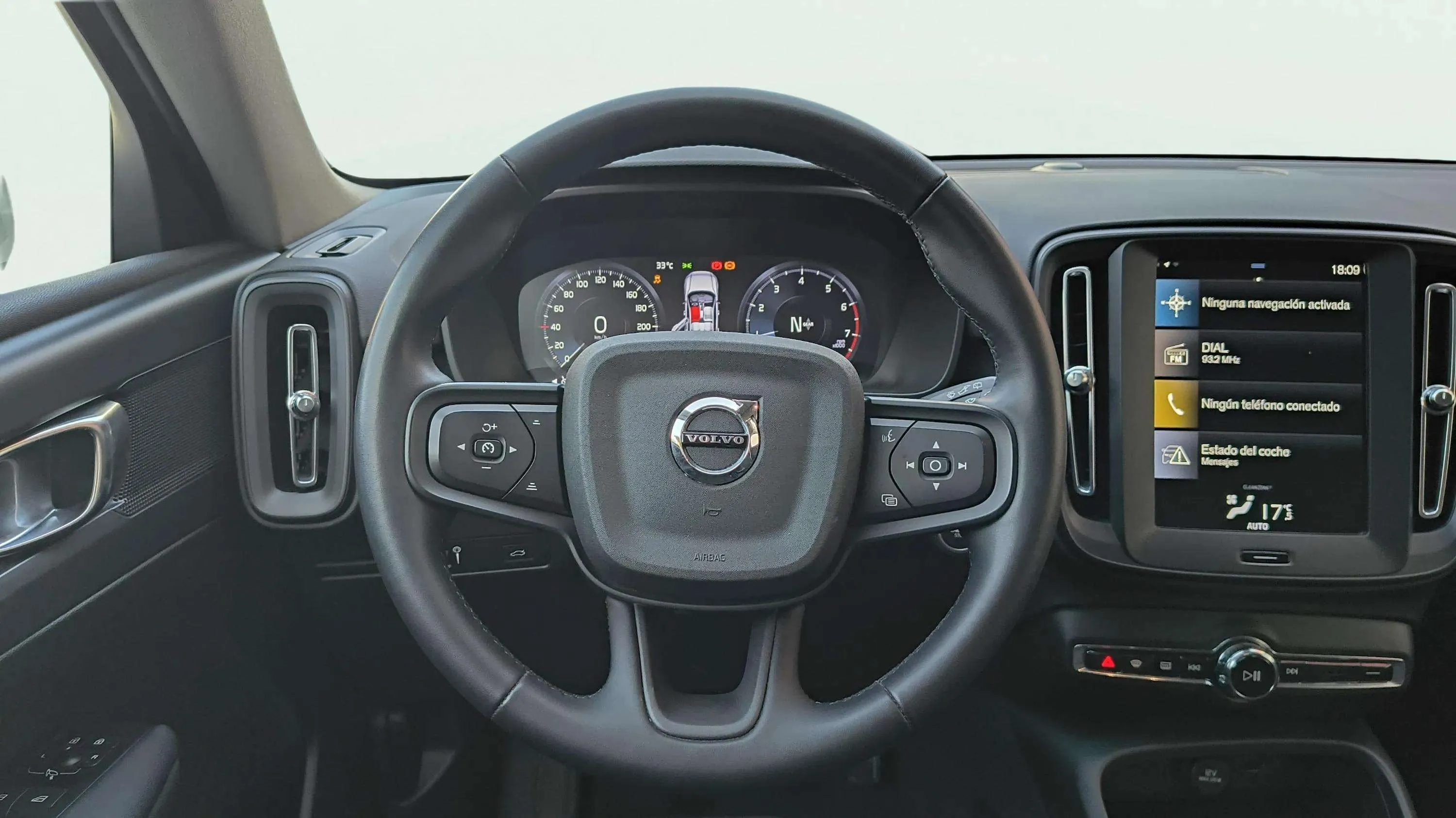 Volvo XC40 1.5 T2 Inscription - foto 13