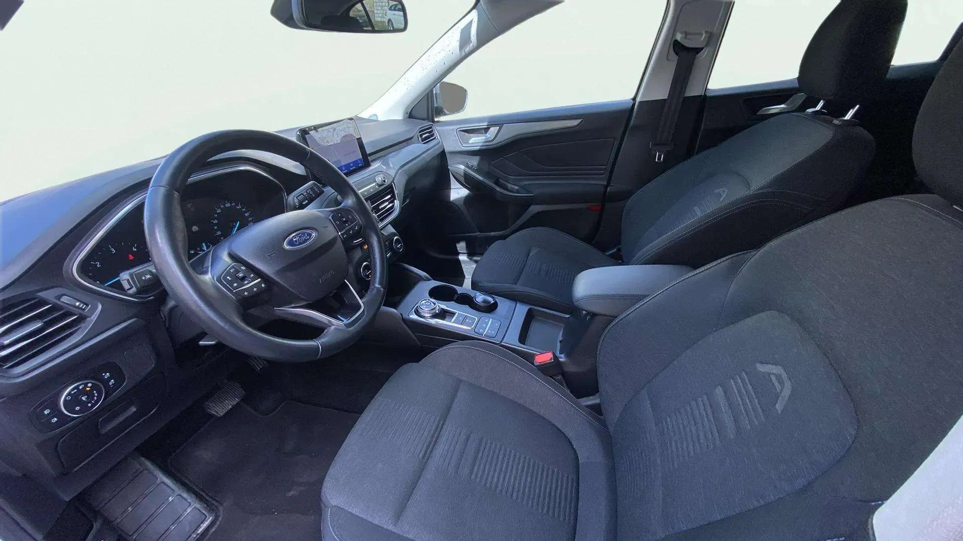 Ford Focus 2.0 - foto 13